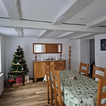 בית נופש Liess Furnished Tourist